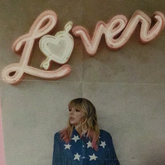 Meet your Posher, Lyla - Picture 1 of 1